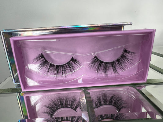 “Prada” Lashes